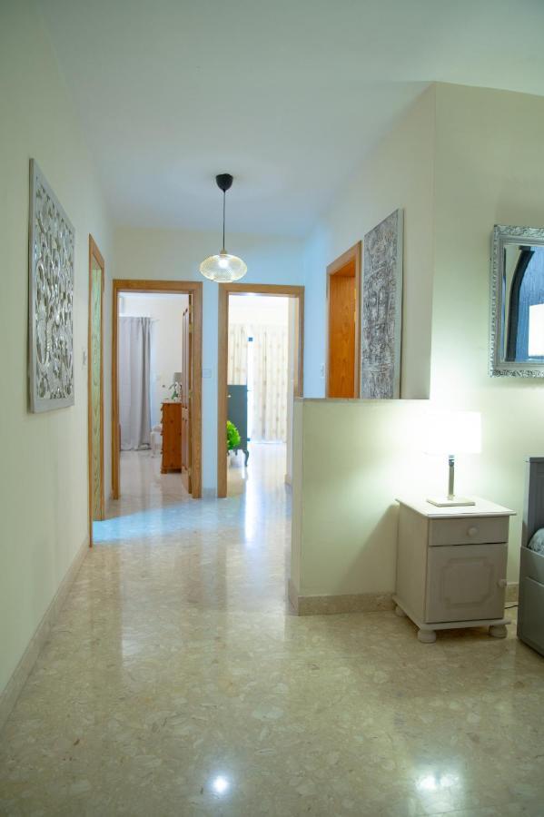Large And Bright Apartment In The City Centre Goslm-2 Sliema Ngoại thất bức ảnh