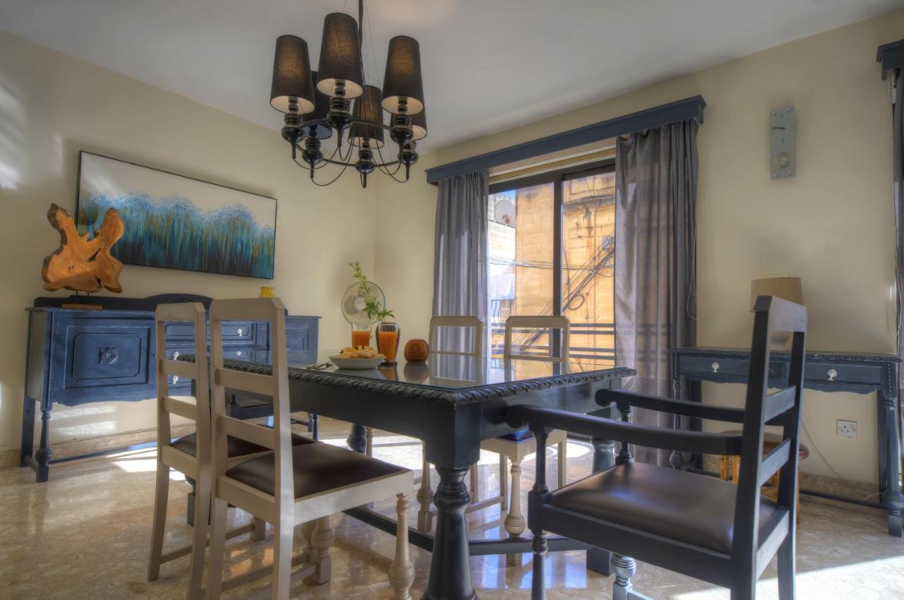 Large And Bright Apartment In The City Centre Goslm-2 Sliema Ngoại thất bức ảnh